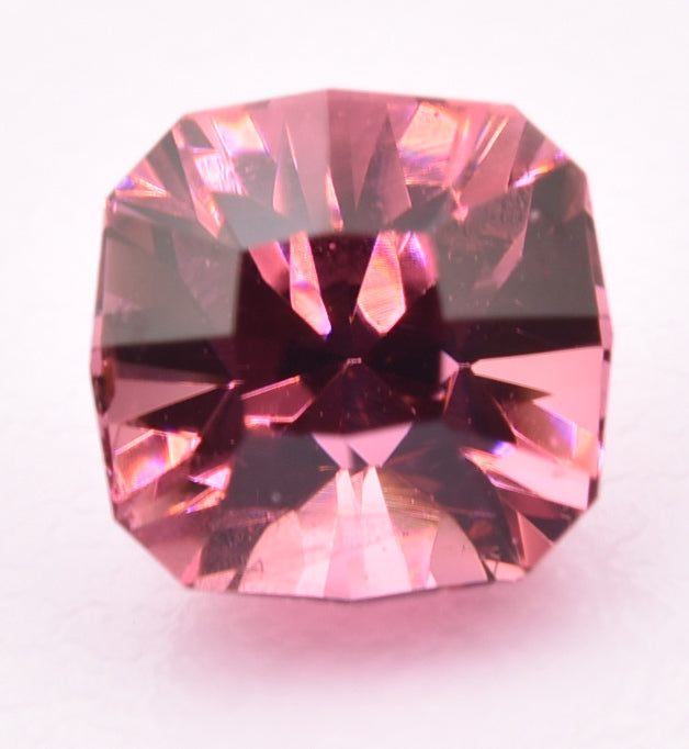 Malaya Garnet Tanzania