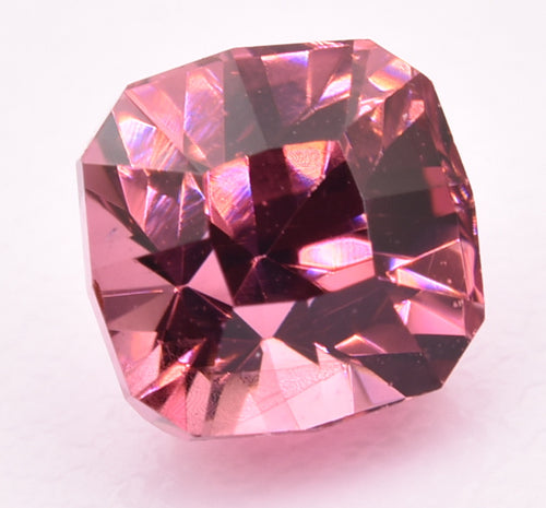 Malaya Garnet Tanzania
