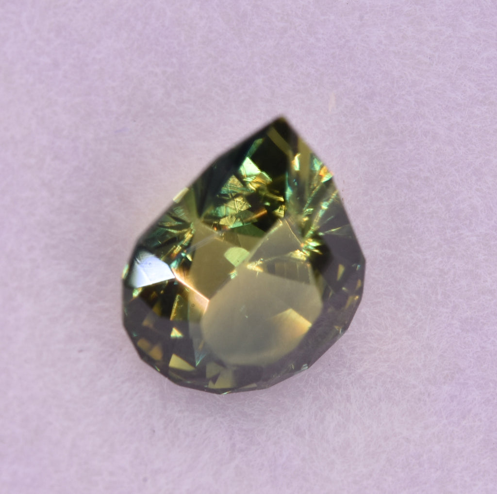 Sapphire - No Heat Natural Bicolor Green & Yellow