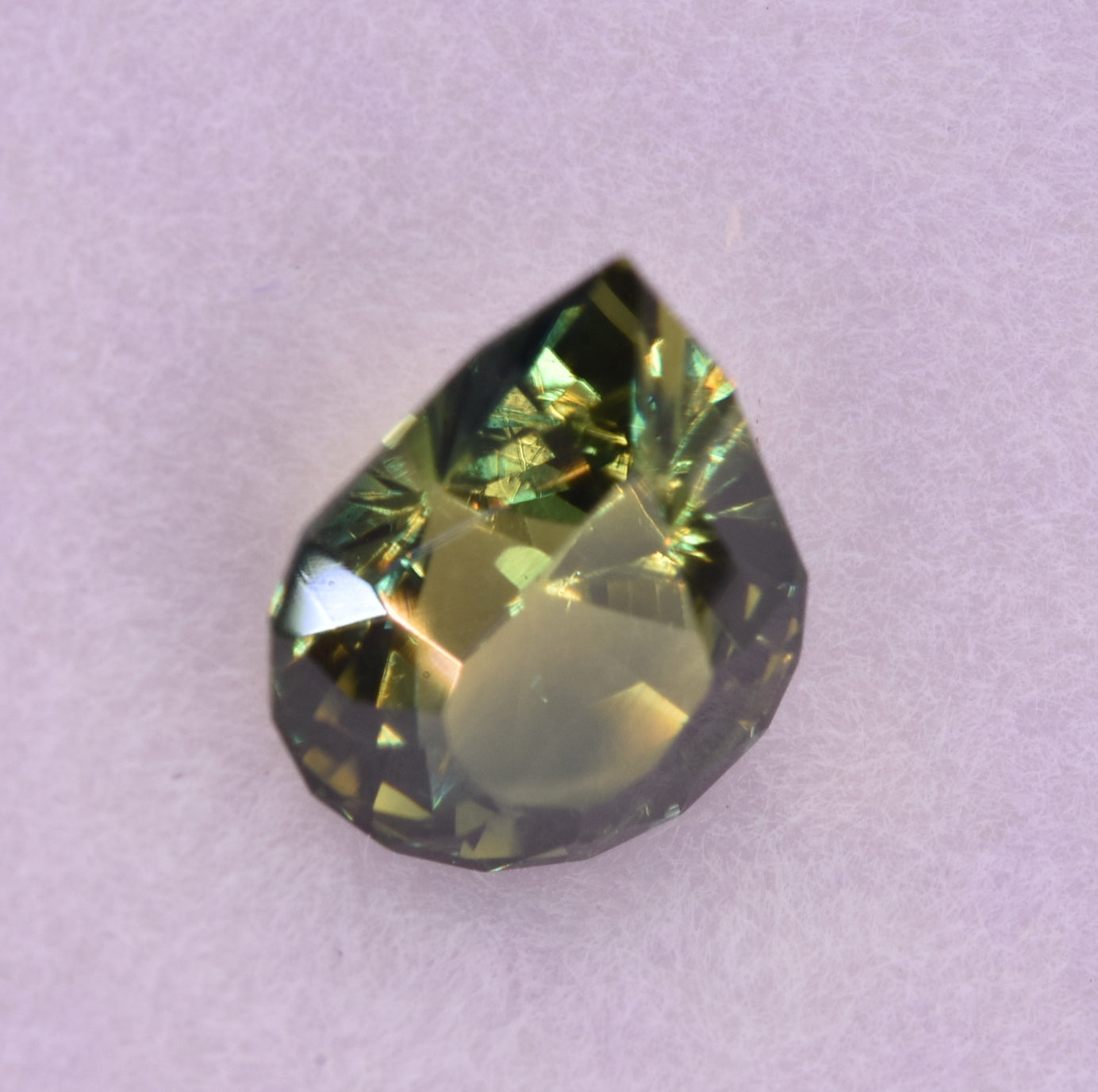 Sapphire - No Heat Natural Bicolor Green & Yellow