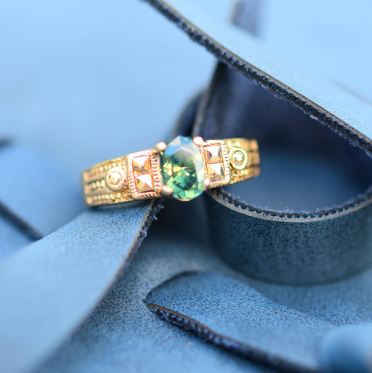 Sapphire Ring - No Heat 14K