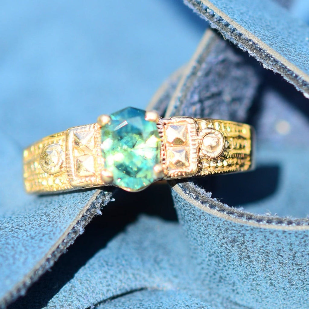 Sapphire Ring - No Heat 14K