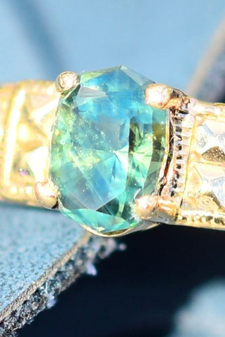 Sapphire Ring - No Heat 14K