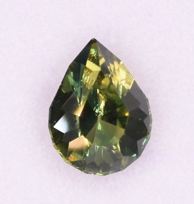 Sapphire - No Heat Natural Bicolor Green & Yellow